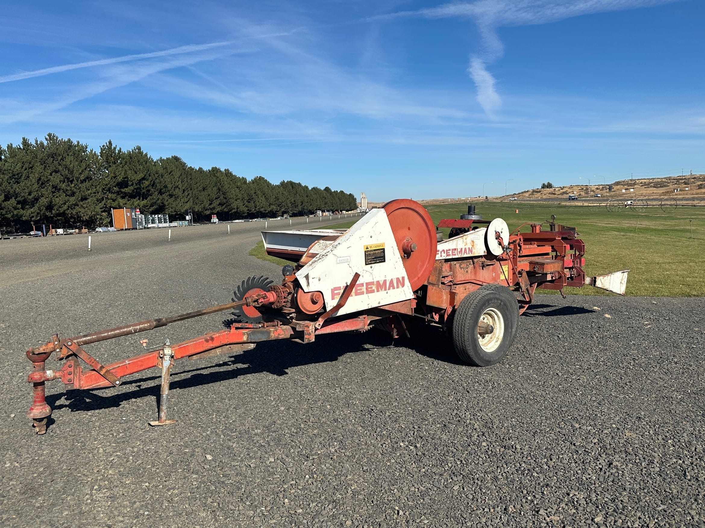 Freeman 200 Equipment Image0