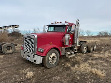 Main image Freightliner Classic XL