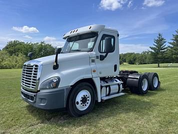 Main image Freightliner Cascadia Evolution