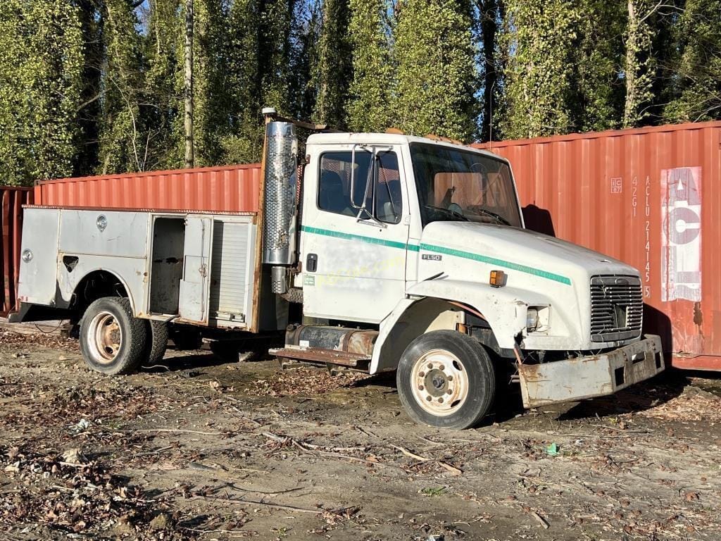 Main image Freightliner FL50