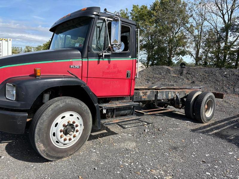 Image of Freightliner FL70 Primary image