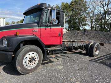 Main image Freightliner FL70