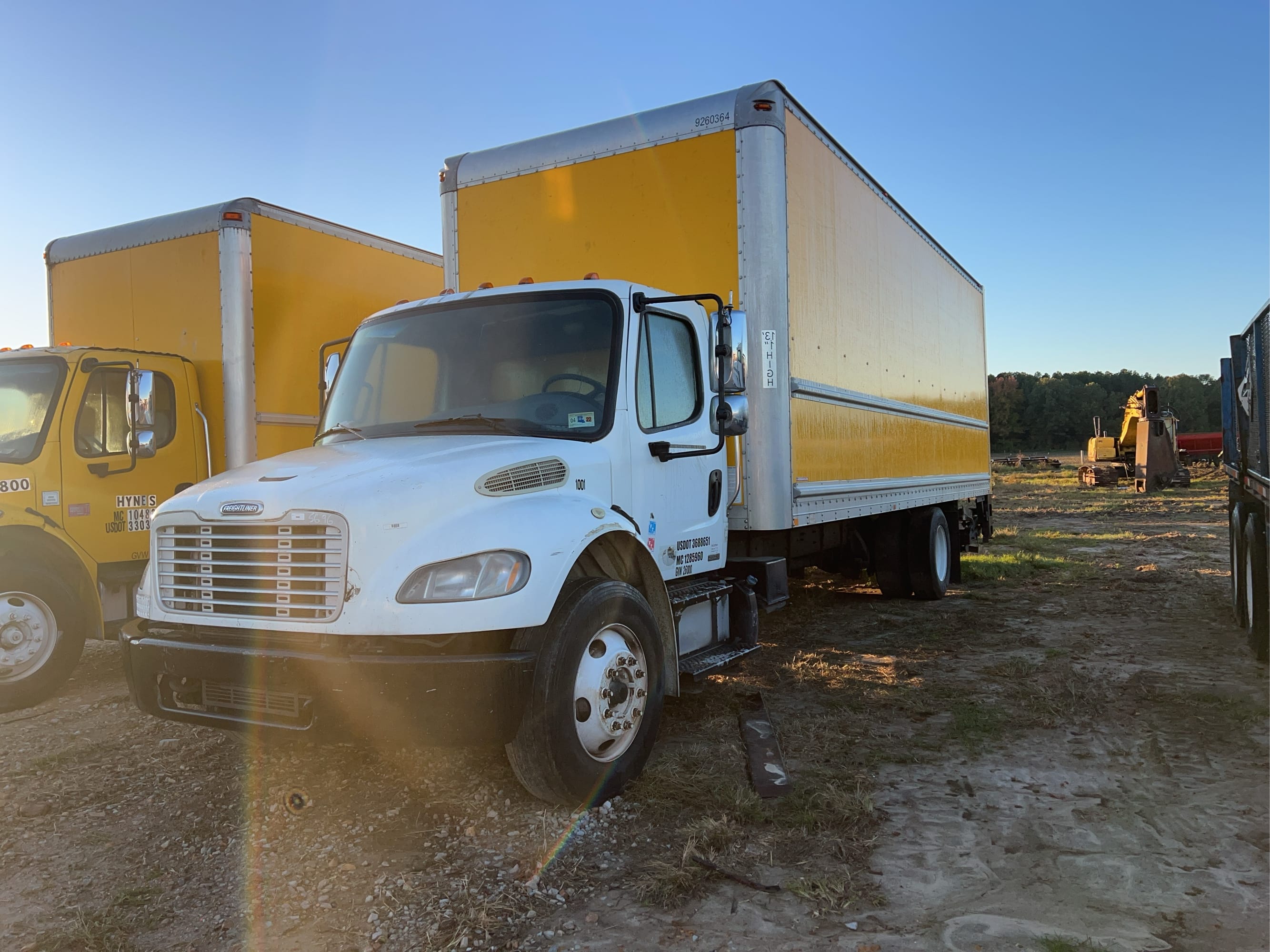 Freightliner Undetermined Equipment Image0