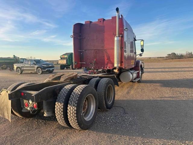 Image of Freightliner Detroit 60 equipment image 4