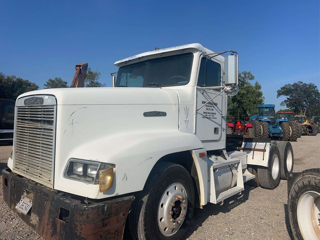 Image of Freightliner Undetermined Primary image