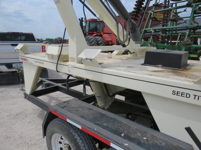 Image of Friesen Seed Titan 2 equipment image 4