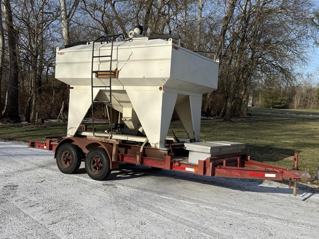 Friesen 220 Equipment Image0