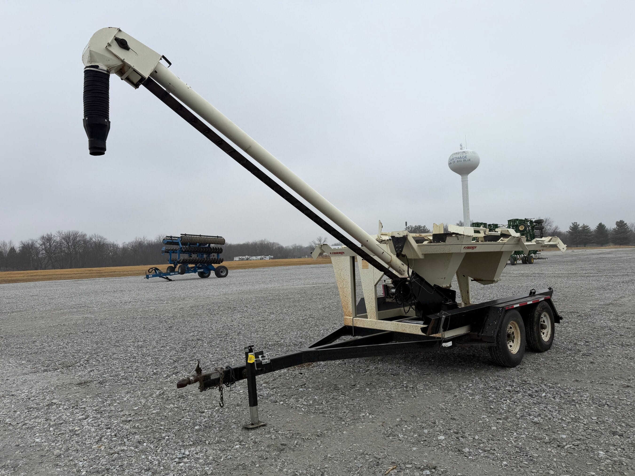 Friesen Seed Titan SE Equipment Image0