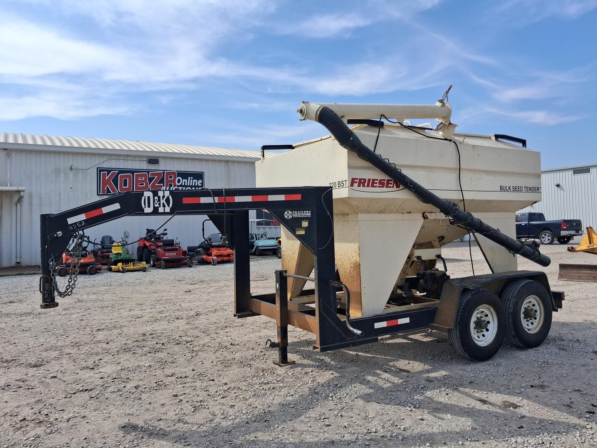 Friesen 220 Equipment Image0