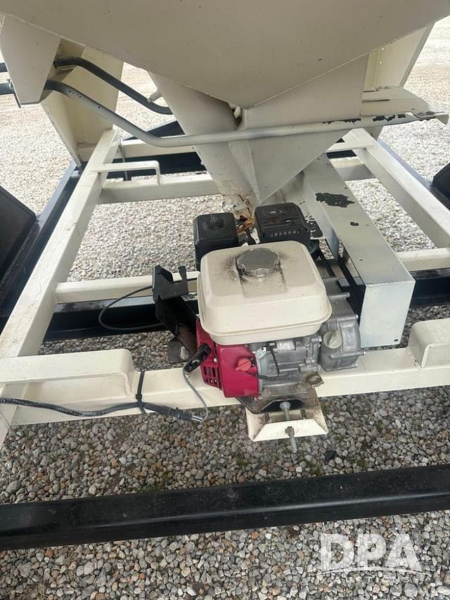 Image of Friesen 220 equipment image 3