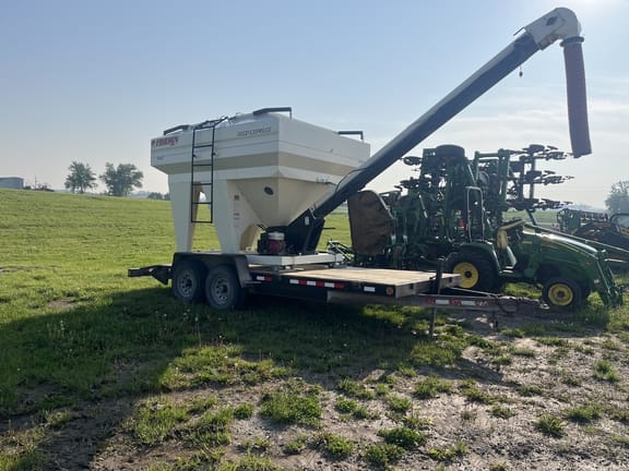 Main image Friesen 240