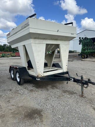 Main image Friesen 240