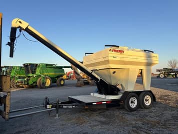 Main image Friesen 240