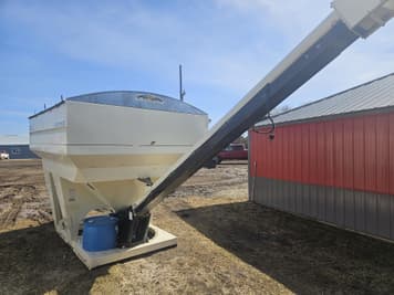 Main image Friesen 375