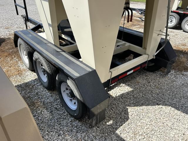 Image of Friesen 375 equipment image 1