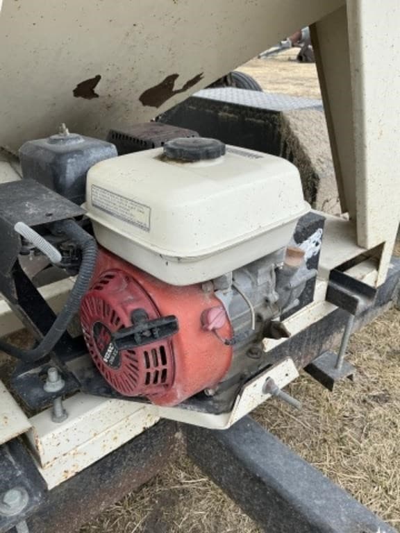 Image of Friesen 110 equipment image 4