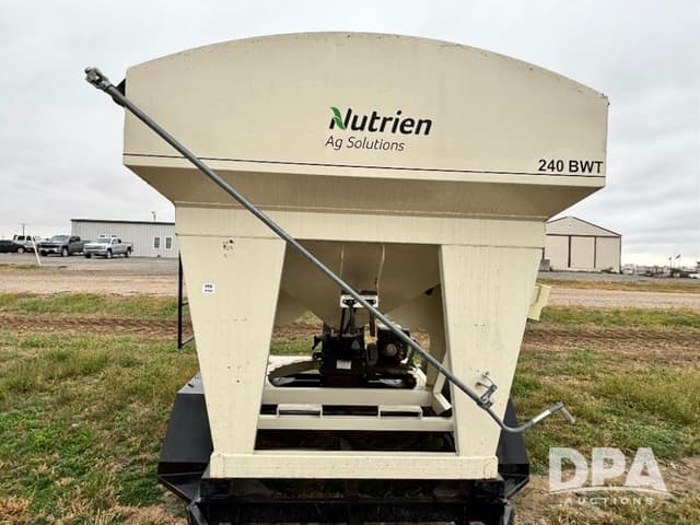 Image of Friesen 240 BWT equipment image 3