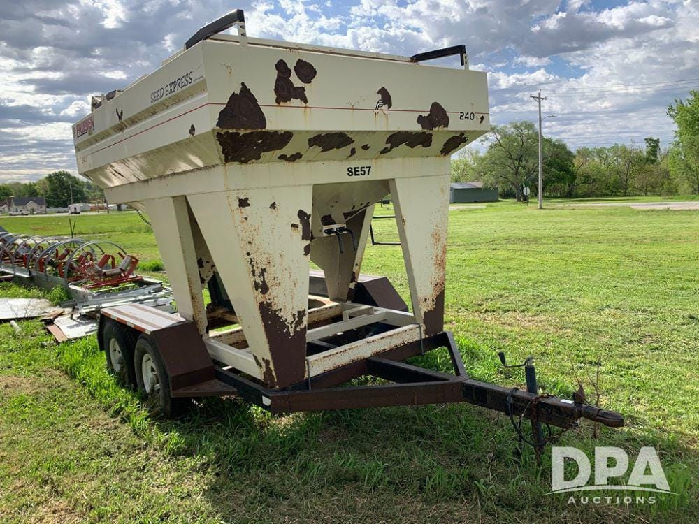 Main image Friesen 240