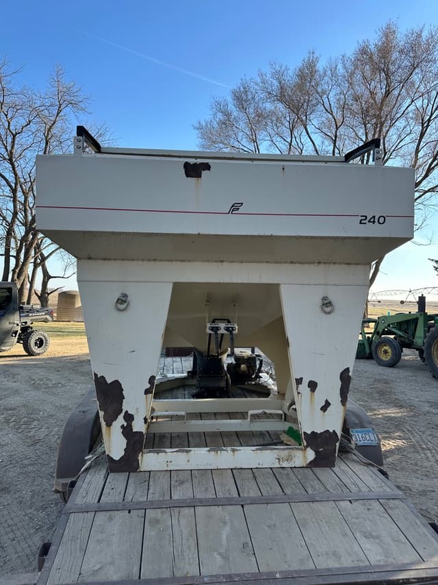 Image of Friesen 240 equipment image 3