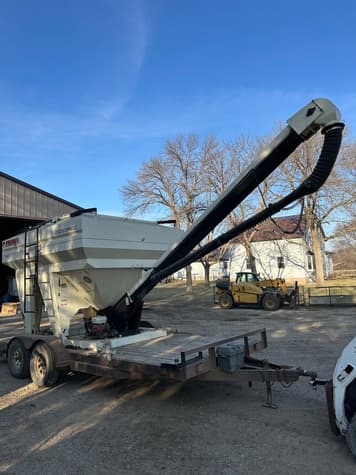 Main image Friesen 240