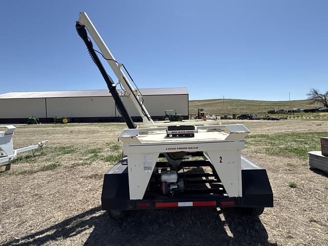 Image of Friesen Seed Titan 2 equipment image 4