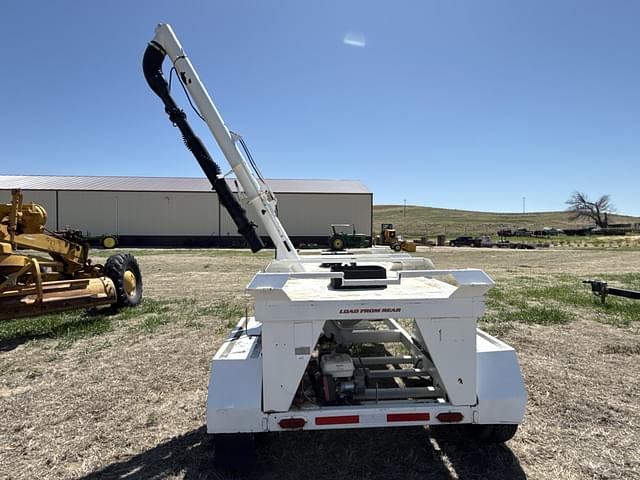 Image of Friesen Seed Titan 2 equipment image 4