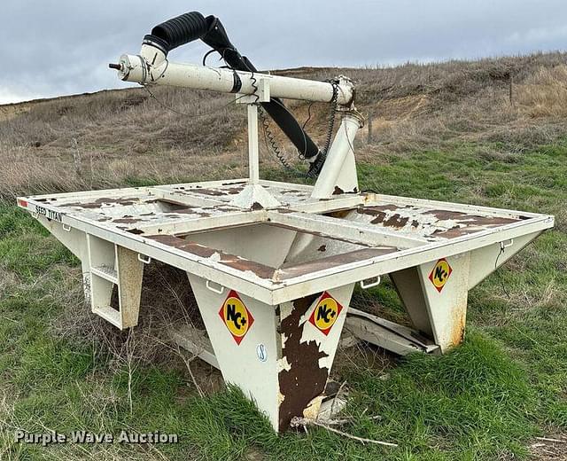 Image of Friesen Seed Titan equipment image 2