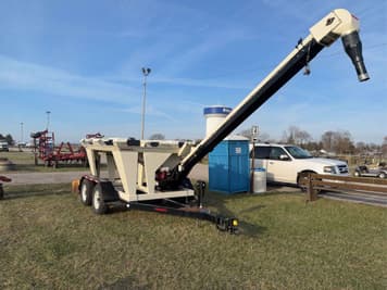 Main image Friesen Seed Titan 4SE