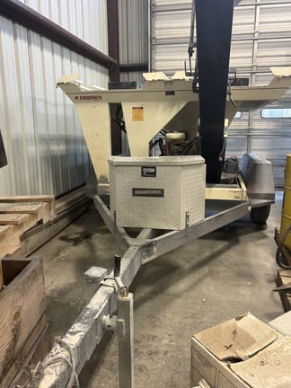 Friesen Seed Titan SE Equipment Image0