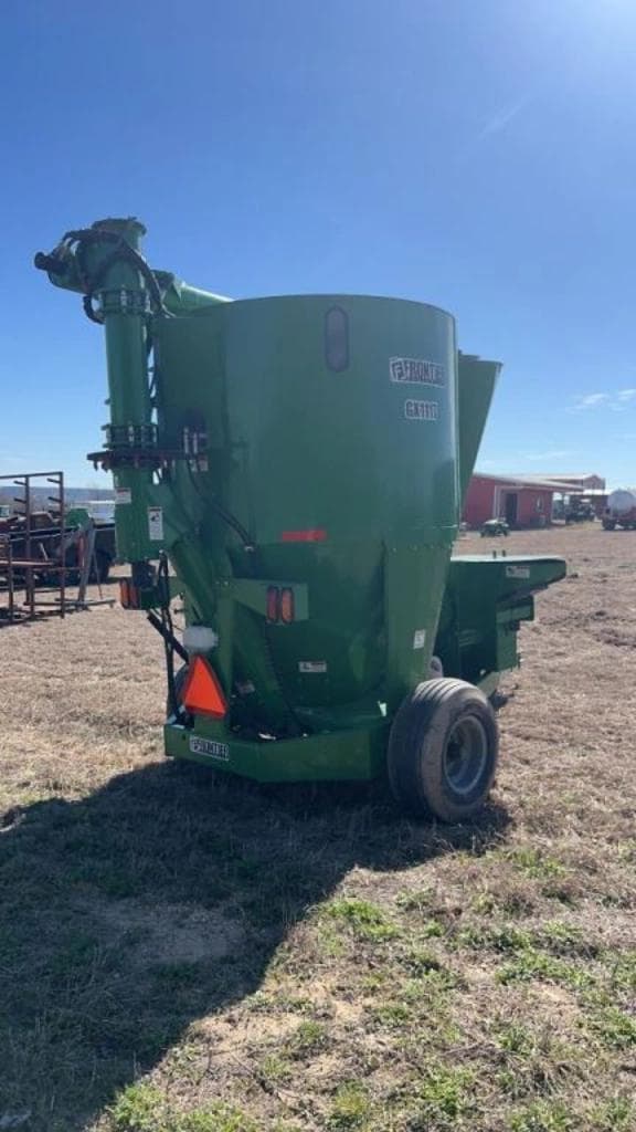 Frontier GX1117 Hay and Forage Grinders/Mixers for Sale Tractor Zoom