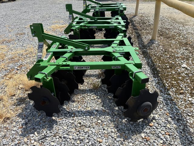 Image of Frontier TM1062L equipment image 1