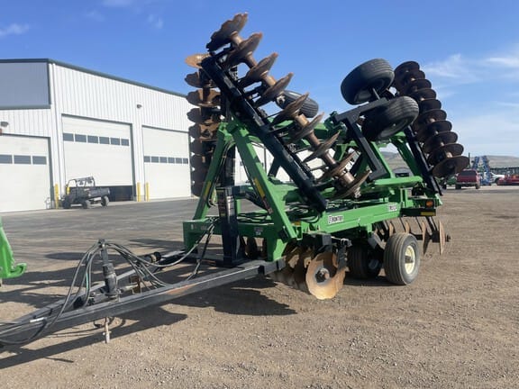 2020 Frontier TM5124 Equipment Image0