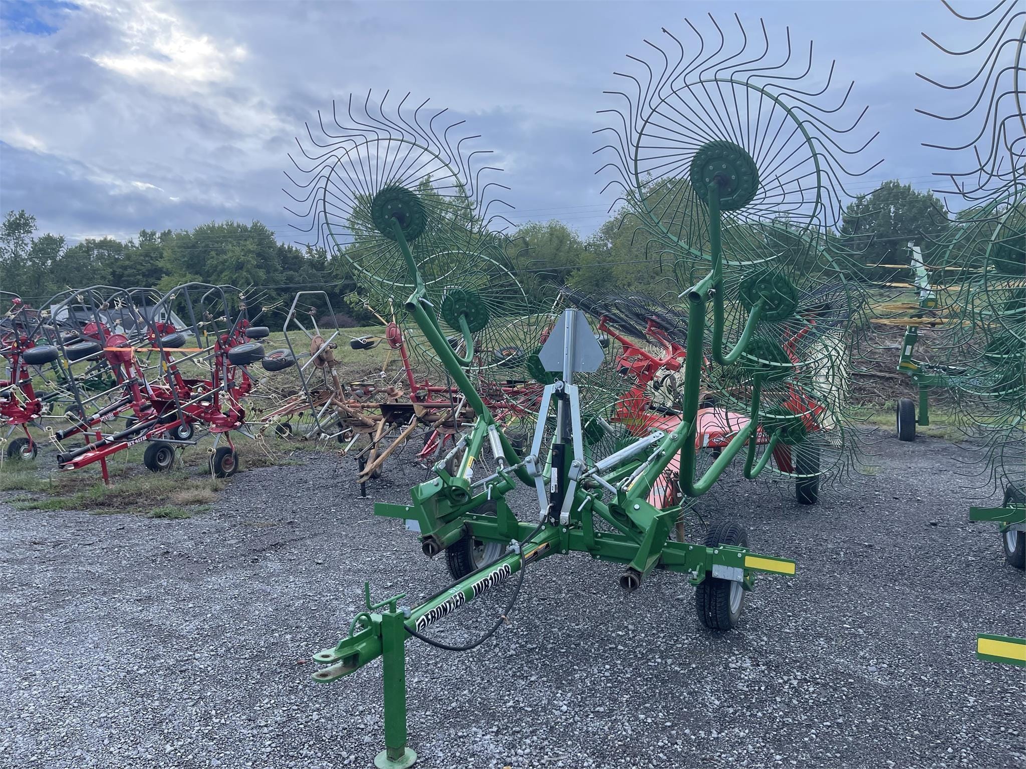 Frontier WR1008 Equipment Image0