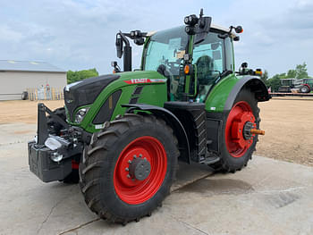 2024 Fendt 724 Vario Equipment Image0