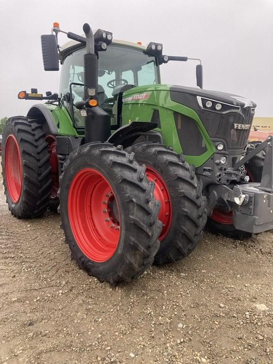 Image of Fendt 933 Vario equipment image 1