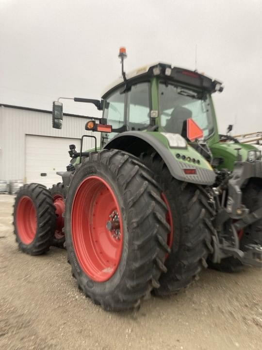 Image of Fendt 933 Vario equipment image 3