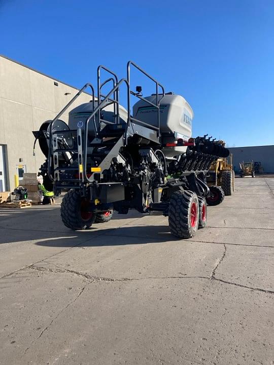 Image of Fendt Momentum 16 equipment image 1