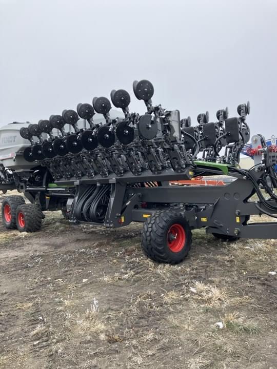 Image of Fendt Momentum 24 equipment image 1