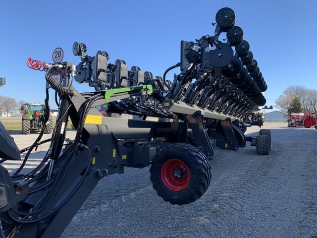 Image of Fendt Momentum 24 equipment image 4