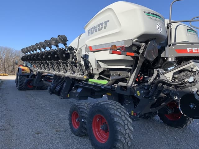 Image of Fendt Momentum 24 equipment image 1