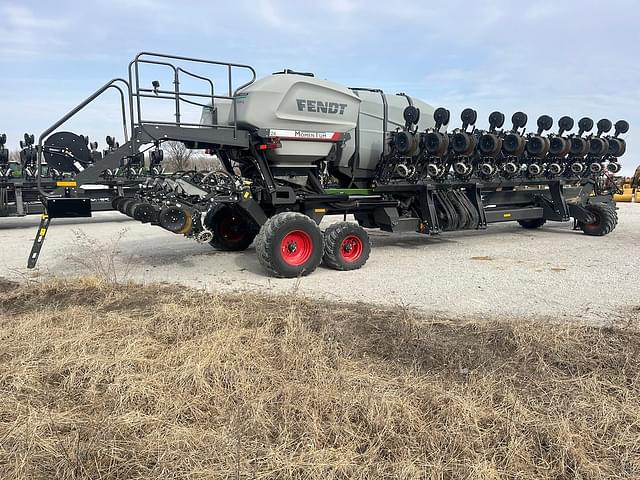 Image of Fendt Momentum 24 equipment image 3