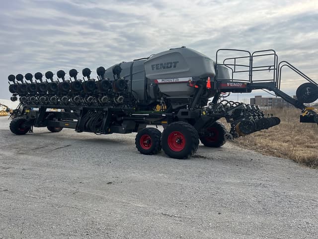 Image of Fendt Momentum 24 equipment image 4