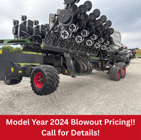 2024 Fendt Momentum 31 Equipment Image0