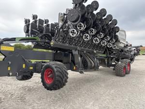 2024 Fendt Momentum 31 Image