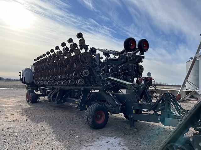 Image of Fendt Momentum 48 equipment image 1