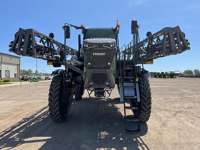 Image of Fendt RoGator 932 equipment image 1