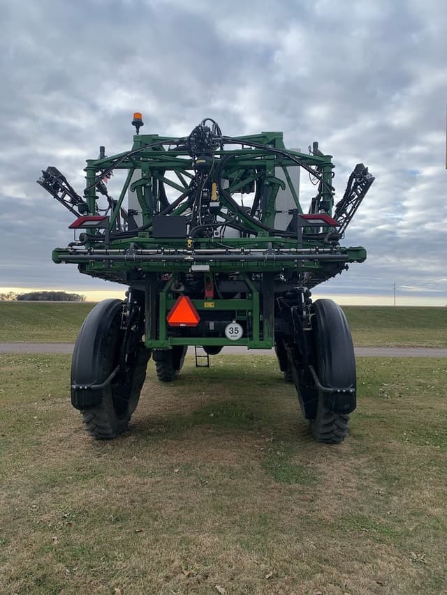 Image of Fendt RoGator 932 equipment image 3