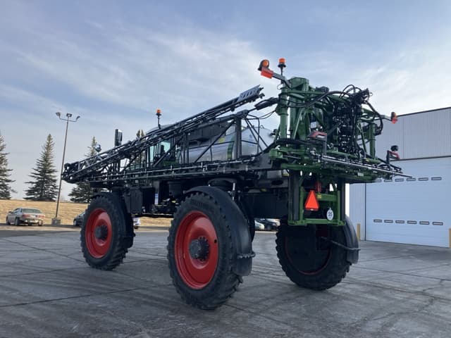 Image of Fendt RoGator 934 equipment image 4