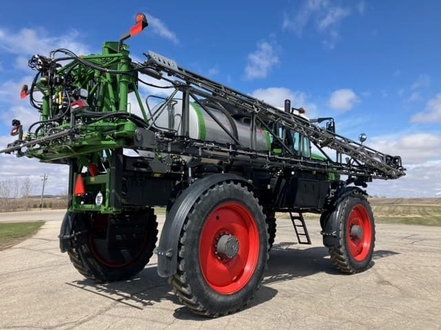 Image of Fendt RoGator 934 equipment image 4