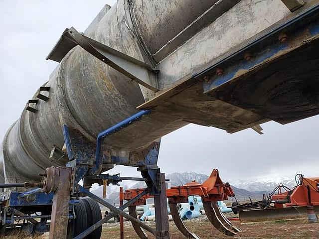 Image of Undetermined Fuel Trailer equipment image 4